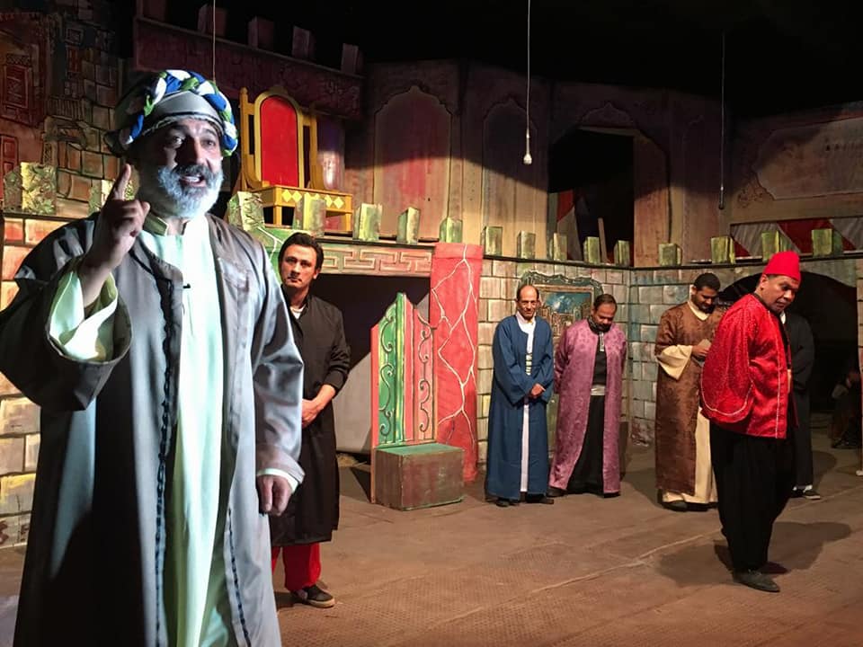 رفع الستار عن العرض المسرحى رجل القلعة لفرقة المنصورة القومية بالدقهلية