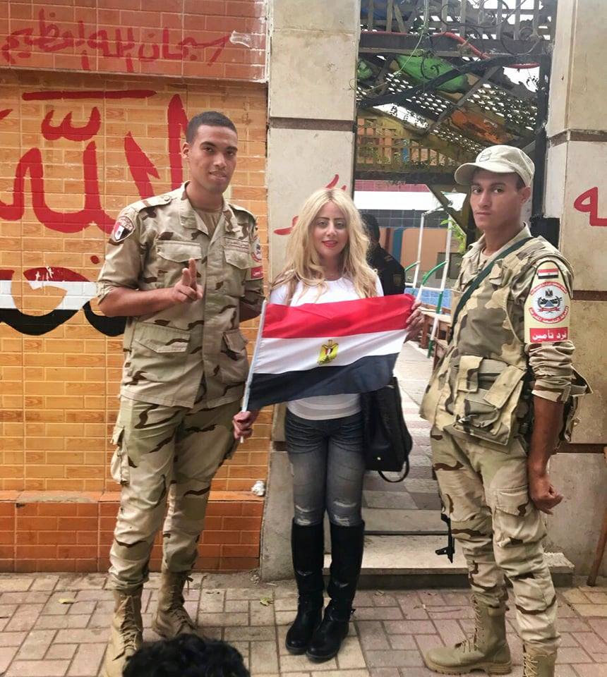 بالصور الدكتورة نيفين بشاى ورحلة ابداع جديدة