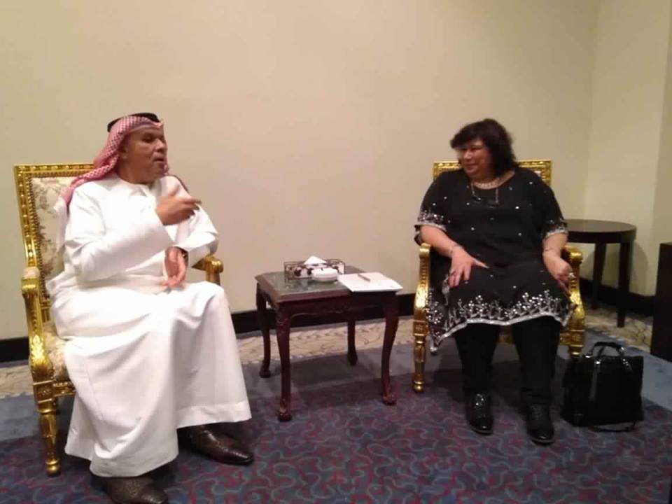 وزيرة الثقافة تلتقي امين عام الهيئه العربيه للمسرح بشرم الشيخ