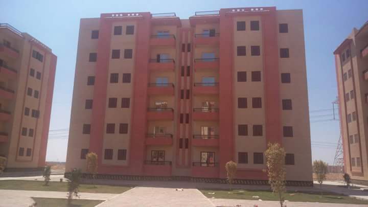 وزير الإسكان: جار تنفيذ 26448 وحدة سكنية بمشروع الإسكان الإجتماعى بمدينة العبور