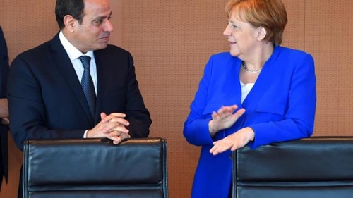 المستشارة الألمانية تبعث برسالة للرئيس السيسي