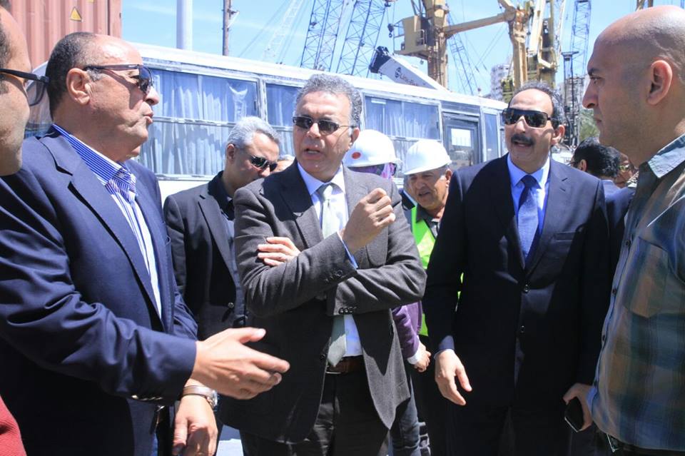 وزير النقل يوجه بالانتهاء من الجراج بميناء الاسكندرية نهاية العام الحالى