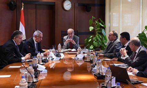 رئيس مجلس الوزراء يستعرض جهود تطوير المراكز اللوجستية فى المحافظات