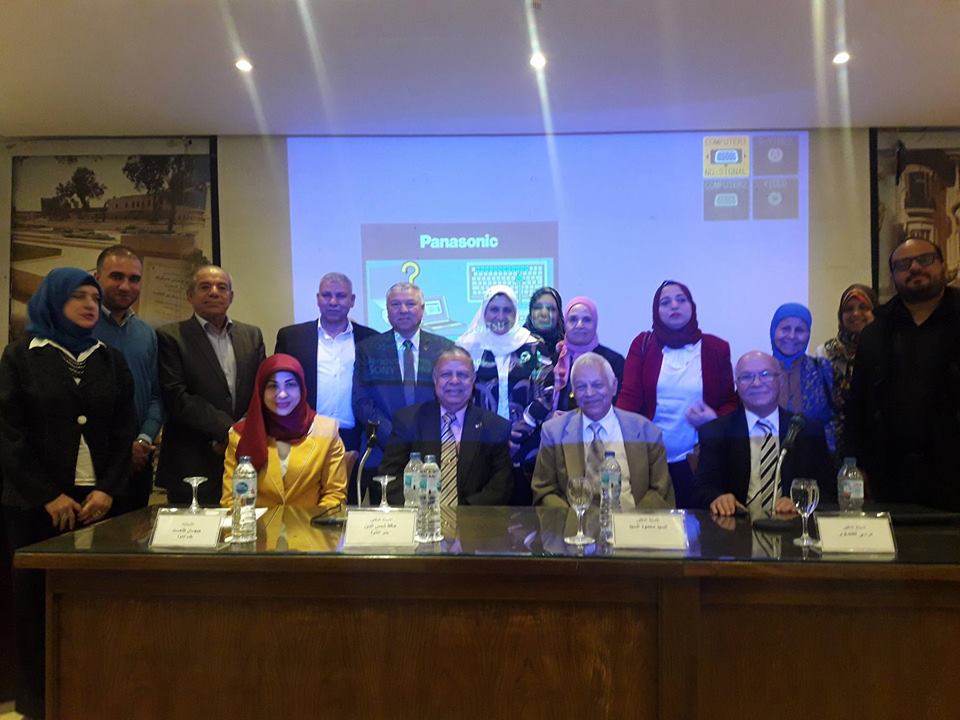 الأعلى للثقافة يناقش أنواع الطاقة وفوائدها وأهمية المفاعلات النووية