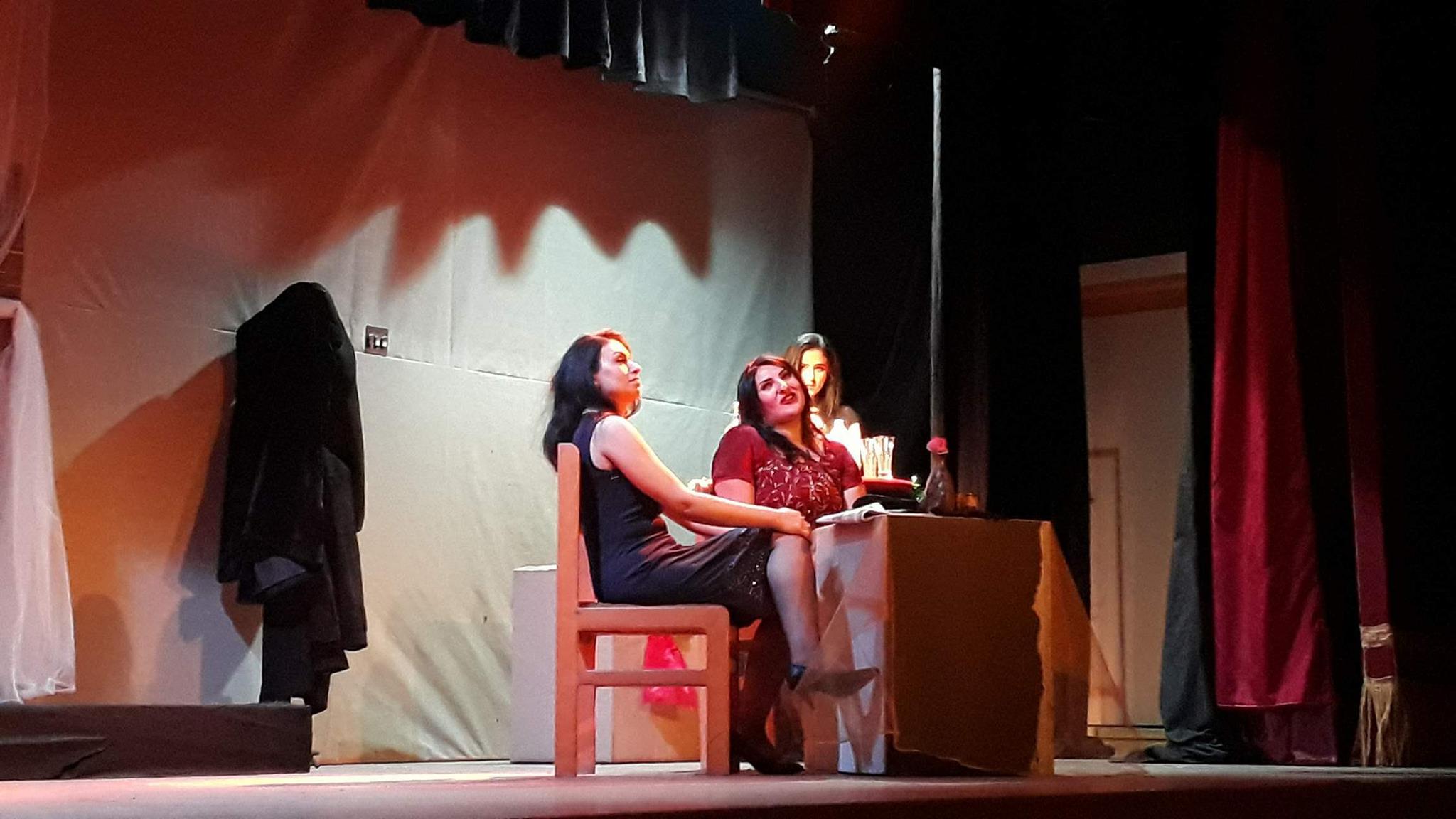 محدش مات من الحب بفرع ثقافة الإسكندرية