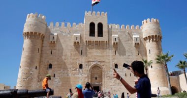 الاسكندرية تشهد حفل فلكلوري لجامعة المنصورة بقلعة قايتباي