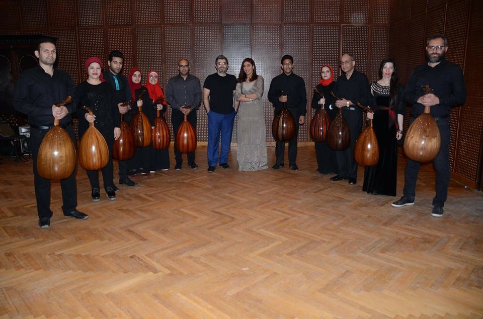 طلاب فصل العود مع دينا وغسان علي مسرح معهد الموسيقي لعربية