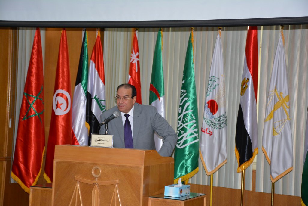 محافظ الدقهلية يشهد الجلسة الافتتاحية للمؤتمر السنوي الثامن عشر ”المرأة والقانون”