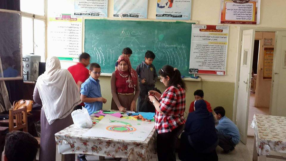 ورش علمية وتركيب الذرة بثقافة ابوقرقاص المنيا