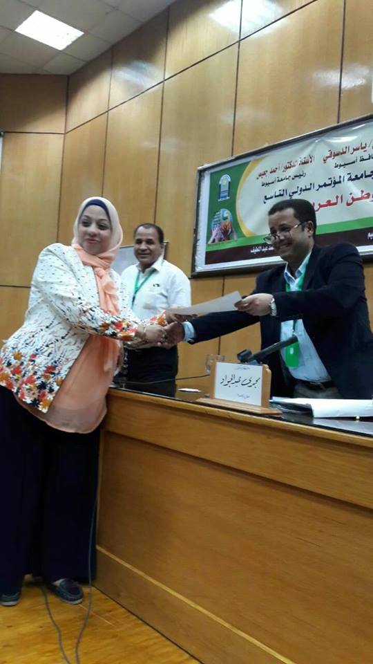 بحث علمى بجامعة أسيوط يستعرض تأثير الفيس بوك على هاينز مصر ”