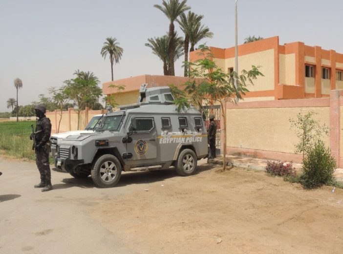 بالصور .. الأجهزة الأمنية بسوهاج تنجح في استهداف العناصر الإجرامية