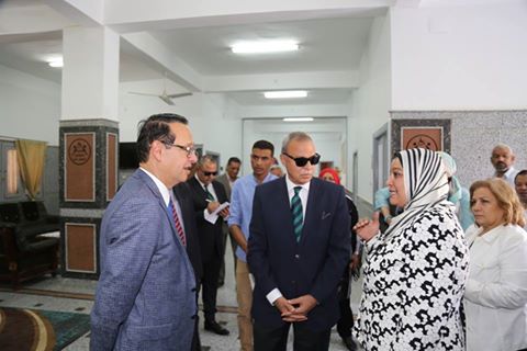 محافظ قنا ورئيس مجلس امناء الجامعة الألمانية يتفقدان عدد من المنشآت الخدمية