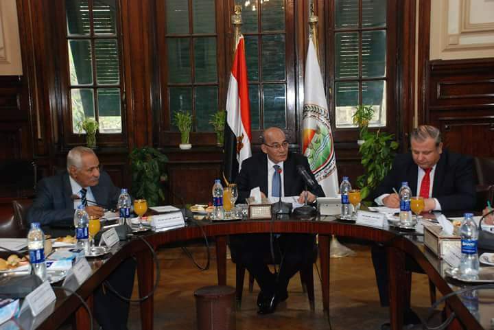 البنا يؤكد علي أهمية الدور الذي تقوم به الهيئة العامة للإصلاح الزراعي