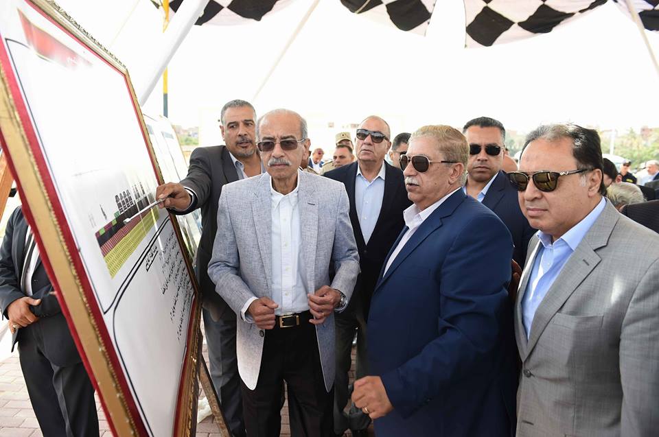 شريف اسماعيل يتفقد مشروع تطوير محور بحيرة الصيادين بالاسماعيلية