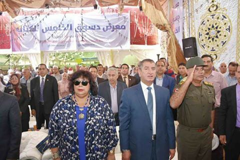 وزير الثقافة ومحافظ كفر الشيخ يفتتحان معرض دسوق الخامس للكتاب ويتفقدان قصر ثقافة المدينة