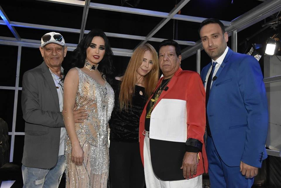 ”بلا تشفير” يكشف علاقة منار بشعبان عبد الرحيم وابتسام غنيم تدافع