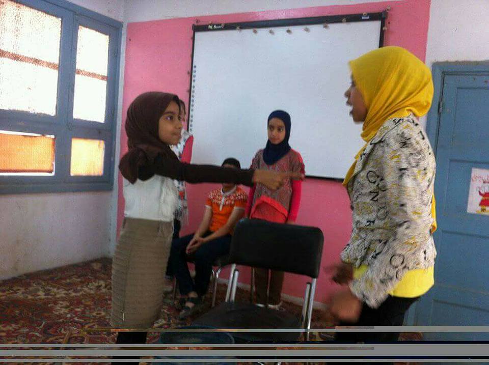 التاجر الأمين والخائن بمكتبة الطفل والشباب بجرجا سوهاج