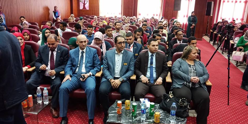 بالصور : الجلسة الختامية لمحاكاة مجلس النواب لبرلمان طلاب مصر
