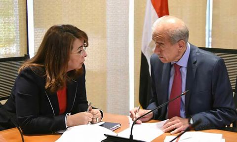 رئيس الوزراء يتابع استعدادا وزارة التضامن لمساندة الأسر الأكثر احتياج على مستوى المحافظات