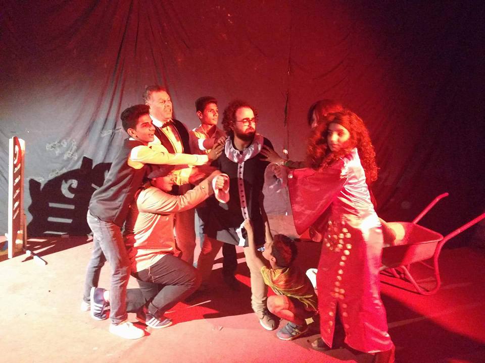 العرض المسرحى ” اميدية ” ضمن ورش اعتماد المخرجين بثقافة سمالوط المنيا