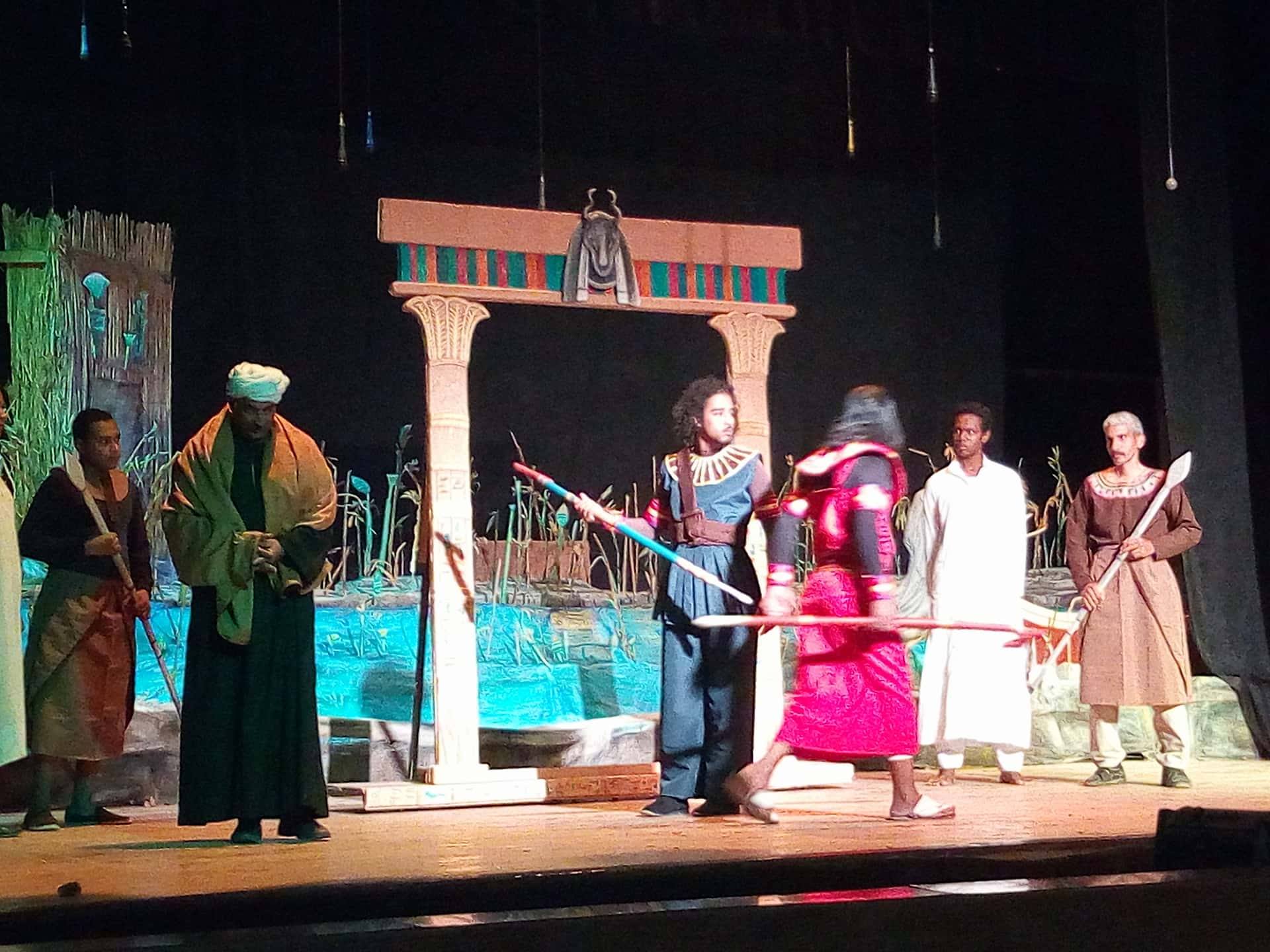 استكمال عروض ” ايزيس” على مسرح قصر ثقافة أسوان