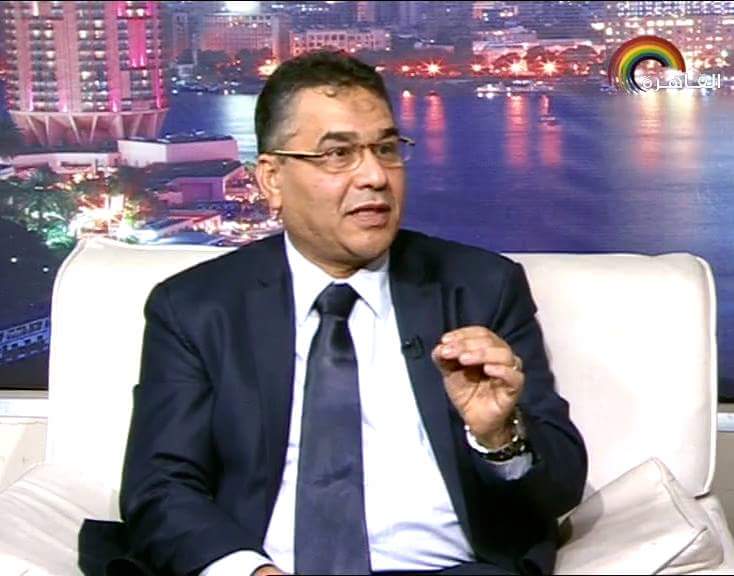 عاطف امين ضرورة عمل خطة توعية لتأهيل سكان المناطق العشؤائية قبل نقلهم الى المجتمعات الجديدة