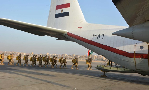 هل يسمح الدستور بإرسال قوات إلى خارج مصر؟