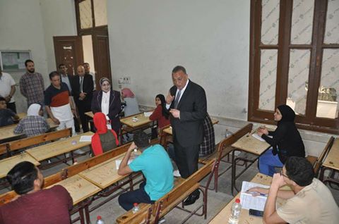 الطالب يسأل والمدرس يجيب مبادرة عايزين نتعلم