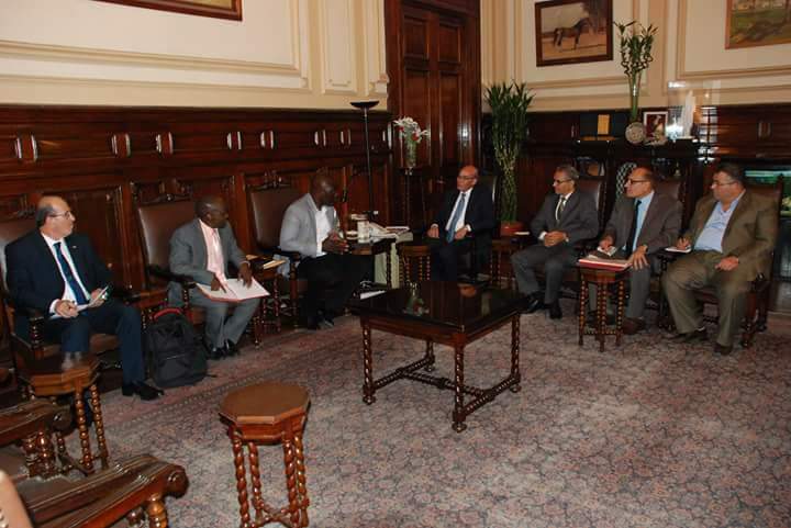”البنا” يبحث ونظيره الأوغندي تكثيف سبل التعاون الزراعي بين البلدين