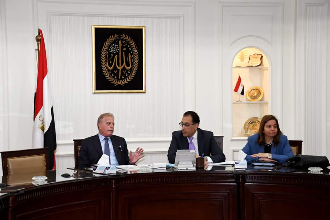 وزير الإسكان ومحافظ جنوب سيناء يتابعان موقف مشروعات الإسكان والمرافق وتطوير العشوائيات