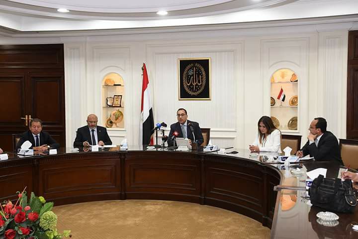 وزير الإسكان يشهد توقيع عقد رفع كفاءة محطة معالجة الصرف الصحي  بتكلفة 5.7 مليار جنيه