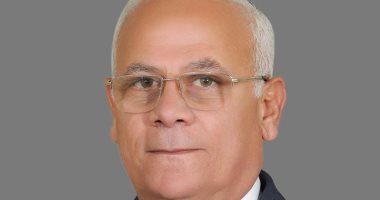 محافظ بورسعيد يقرر حل لجنة تطوير القابوطى بعد الإنتهاء من العشوائيات