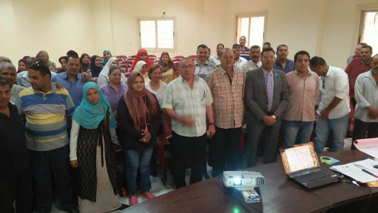 تدريب 52 من القيادات الشابة على ” القيادة وإدارة العاملين ”بالمنيا