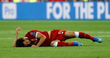 مدرب روسيا يعرب عن قلقه على إصابة محمد صلاح قبل المونديال