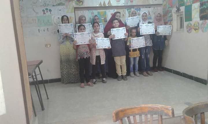 ثقافة أبو حماد خارج الجدران