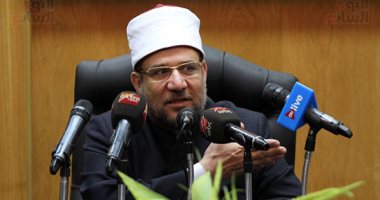 وزير الأوقاف للرئيس: سر على بركة الله فى طريق تحقيق المجد لمصر