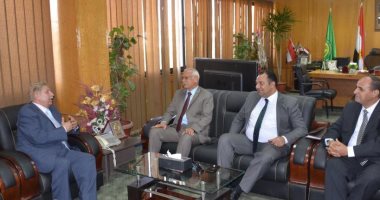 تفعيل المنظومة الإلكترونية بمحاكم محافظة الإسماعيلية