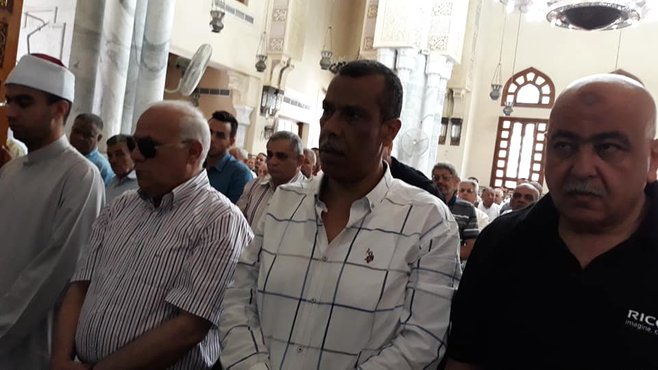 محافظ بورسعيد يشارك في صلاة الغائب علي الشيخ معوض إبراهيم