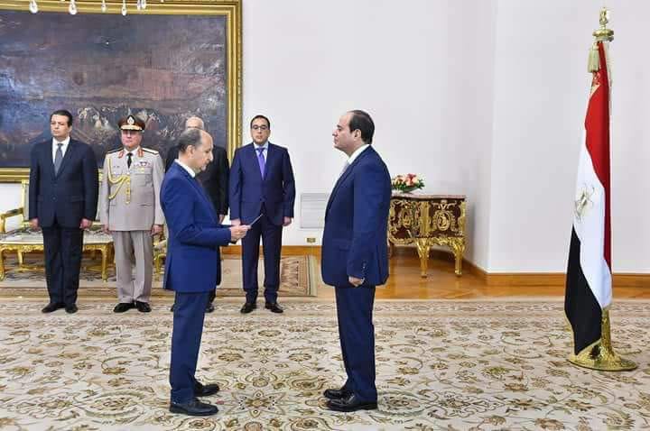 بالأسماء المحافظين الجدد