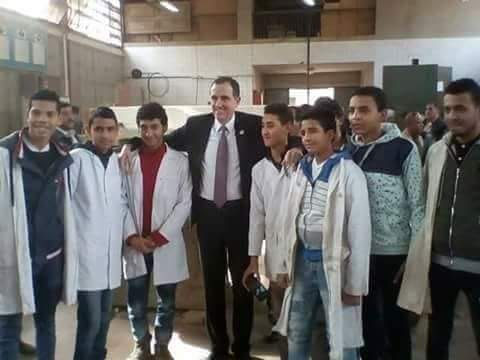 الجيوشي عن فكرة مدرسة داخل مصنع