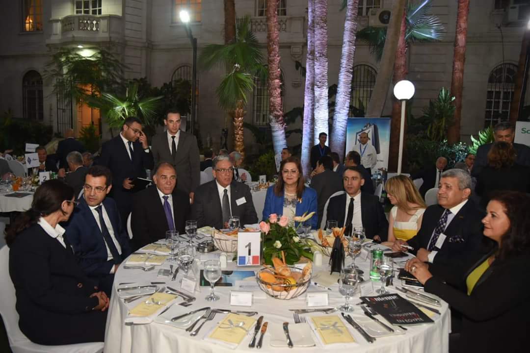 محافظ الإسكندرية ينيب سكرتير عام مساعد المحافطة لحضور ندوة غرفة التجارة الفرنسية في مصر