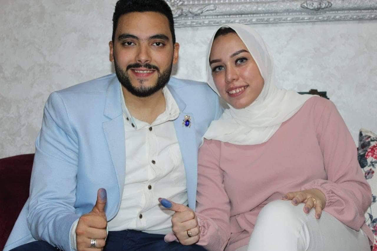 أسرة جريدة  القمة نيوز تهنئ العروسين  بعقد القران