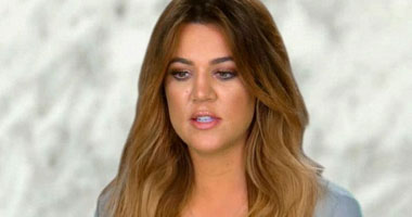 كلوى كارداشيان تنتقد متابعيها بسبب ابنتها