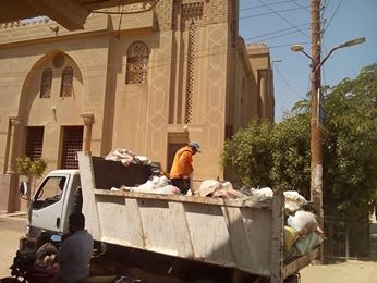حمله مكبره لازالة القمامه بقرية الشيخ علي شرق النيل ببني سويف