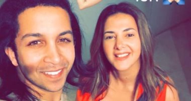 دنيا سمير غانم تنفي شائعة انفصالها فنيا عن هشام جمال