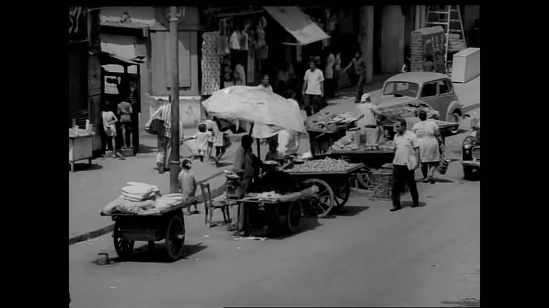 مركز الثقافة السينمائية يعرض كلاسيكيات السينما التسجيلية الأربعاء المقبل