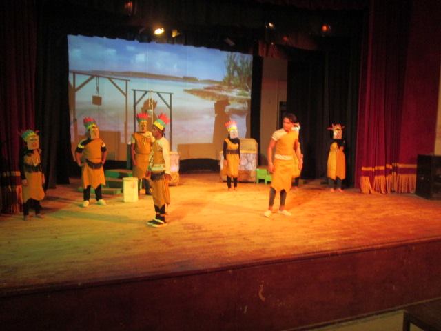 جزيرة الوحش الملعون تواصل عروضها بمسرح الطور