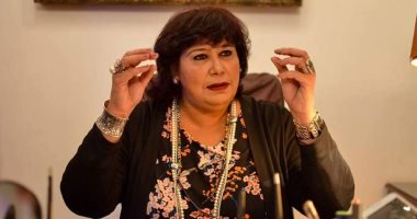 وزيرة الثقافة تؤكد أن قرار تنظيم المهرجانات ليس له علاقة بالحفلات والفرق الغنائية