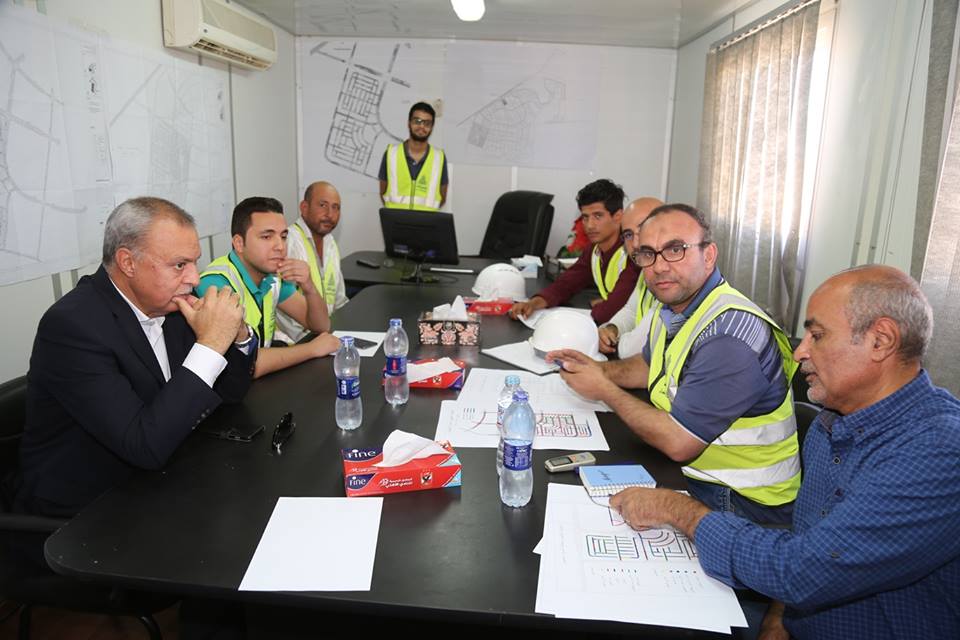 الهجان يتفقد أعمال المرحلة الأولى بالتجمع العمراني الجديد غرب قنا