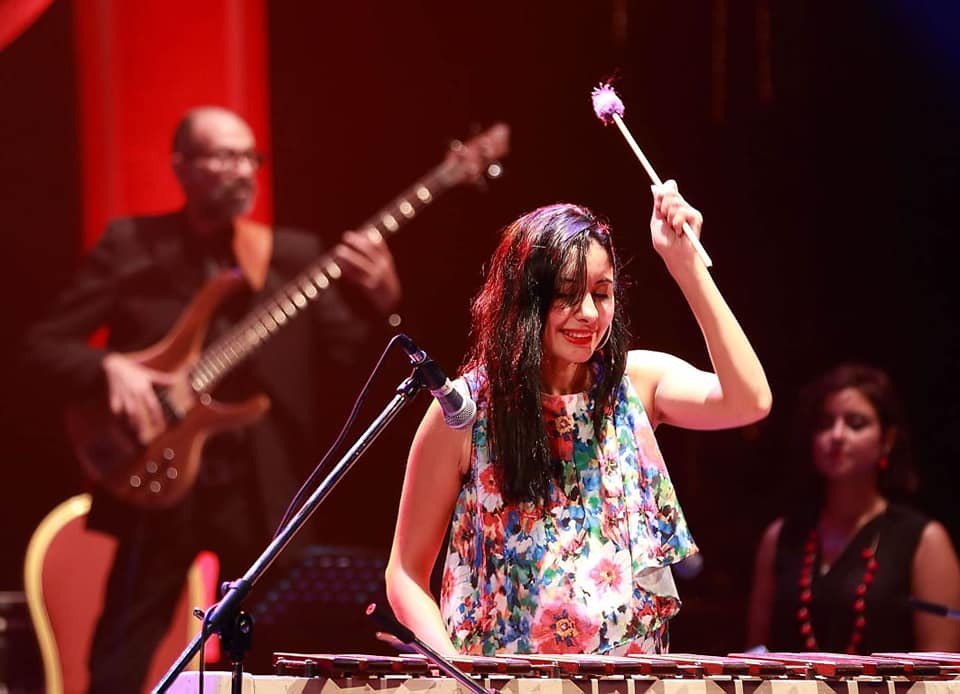 موسيقى شرقية وطبل صعيدى وماريمبا على المكشوف بالاوبرا